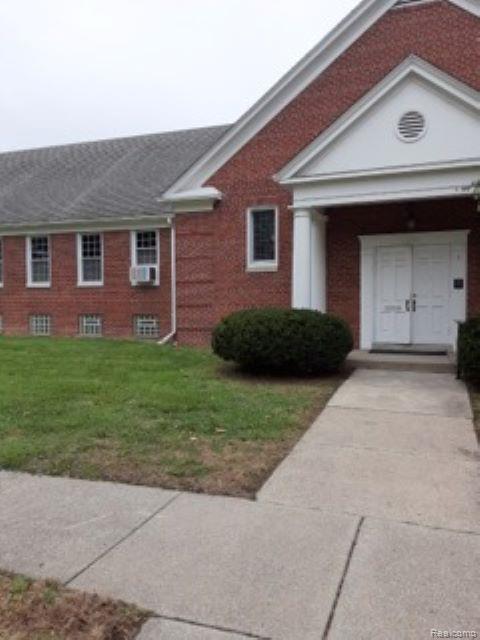 5000 Pelham