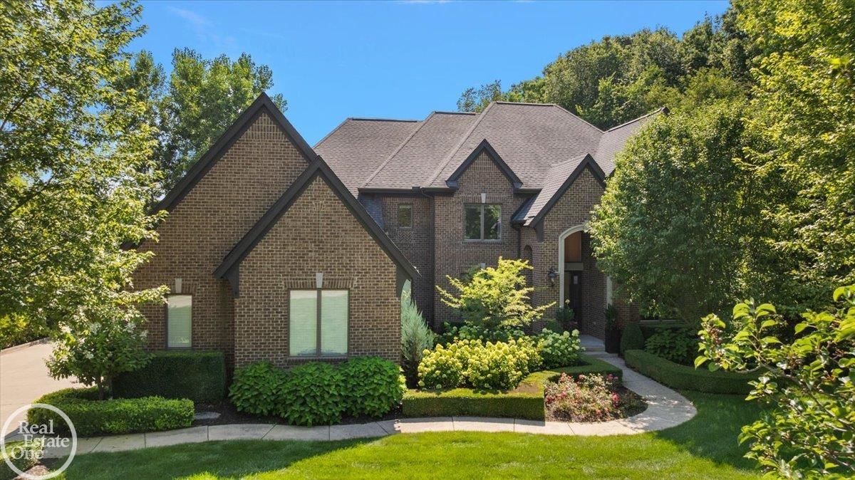 2761 Plum Creek Drive