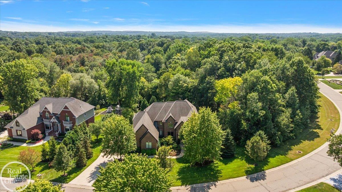 2761 Plum Creek Drive