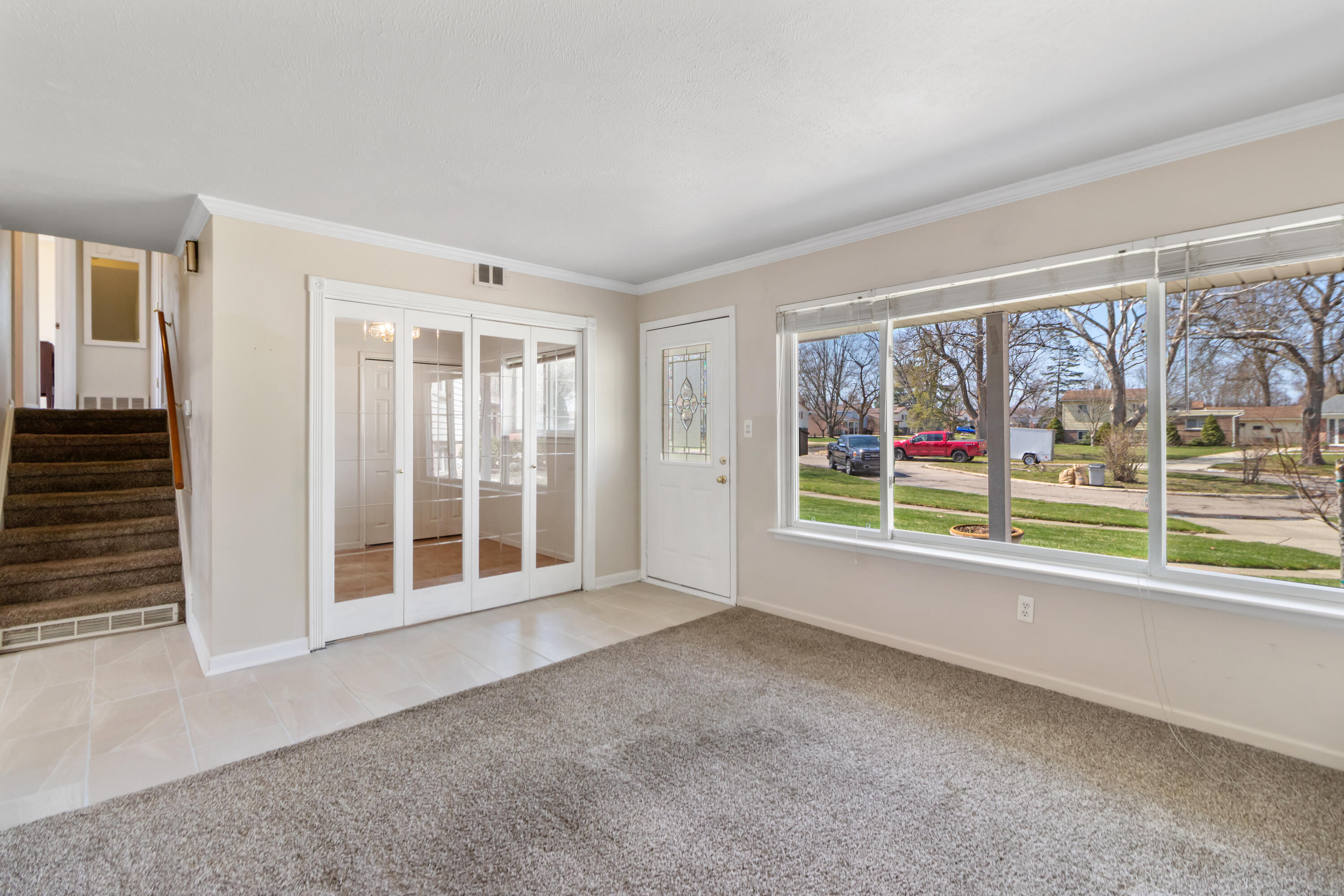 33112 Lynx Court