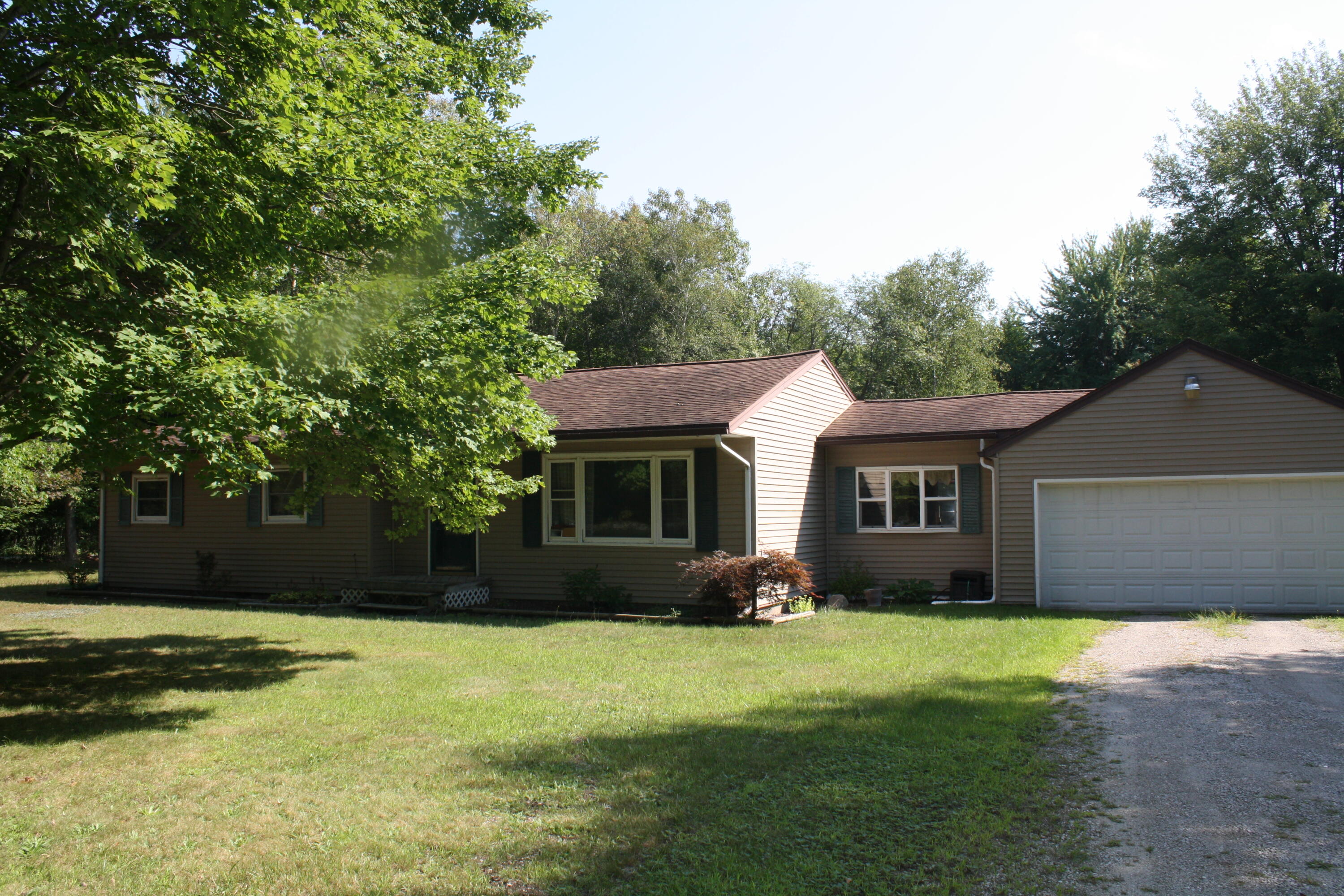 1807 W River Road