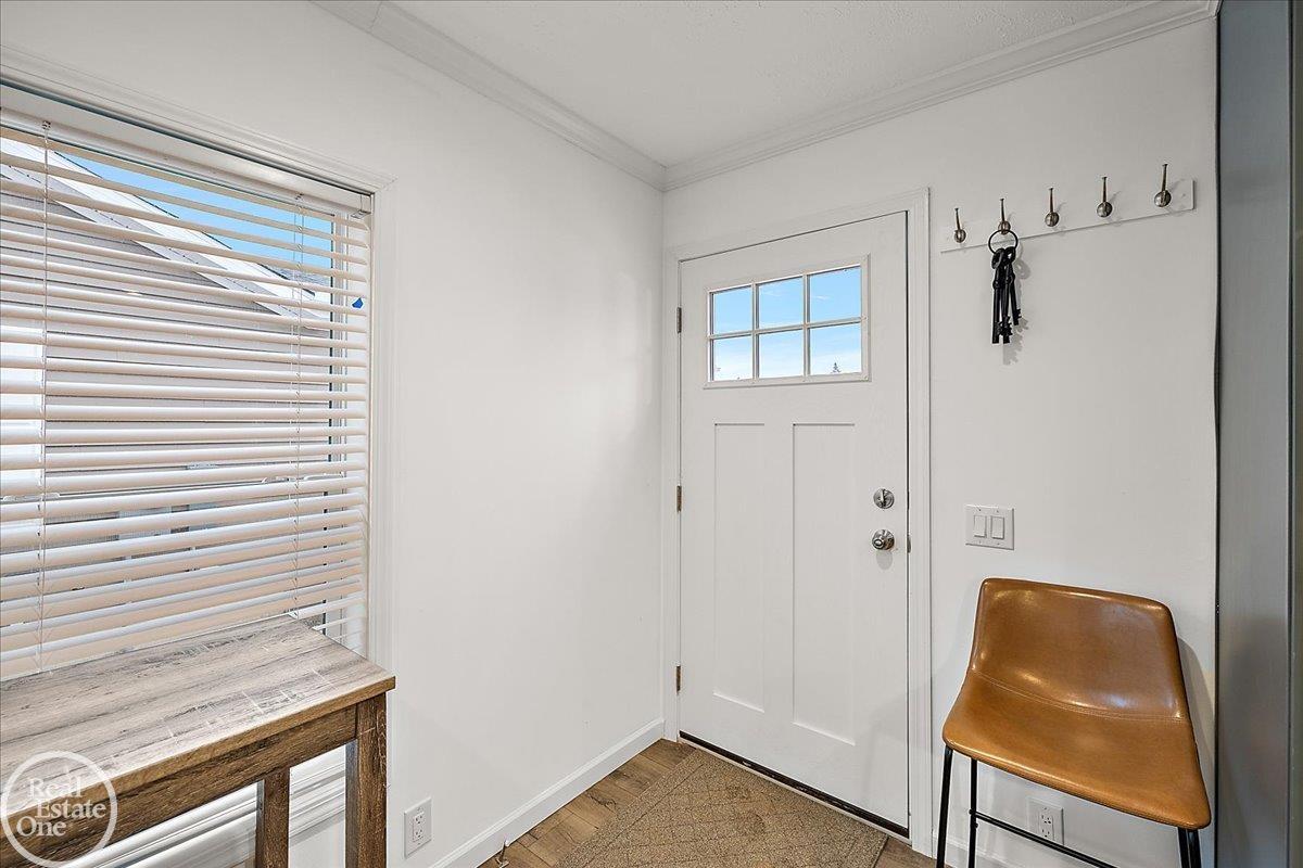 4426 Maple Leaf Trail