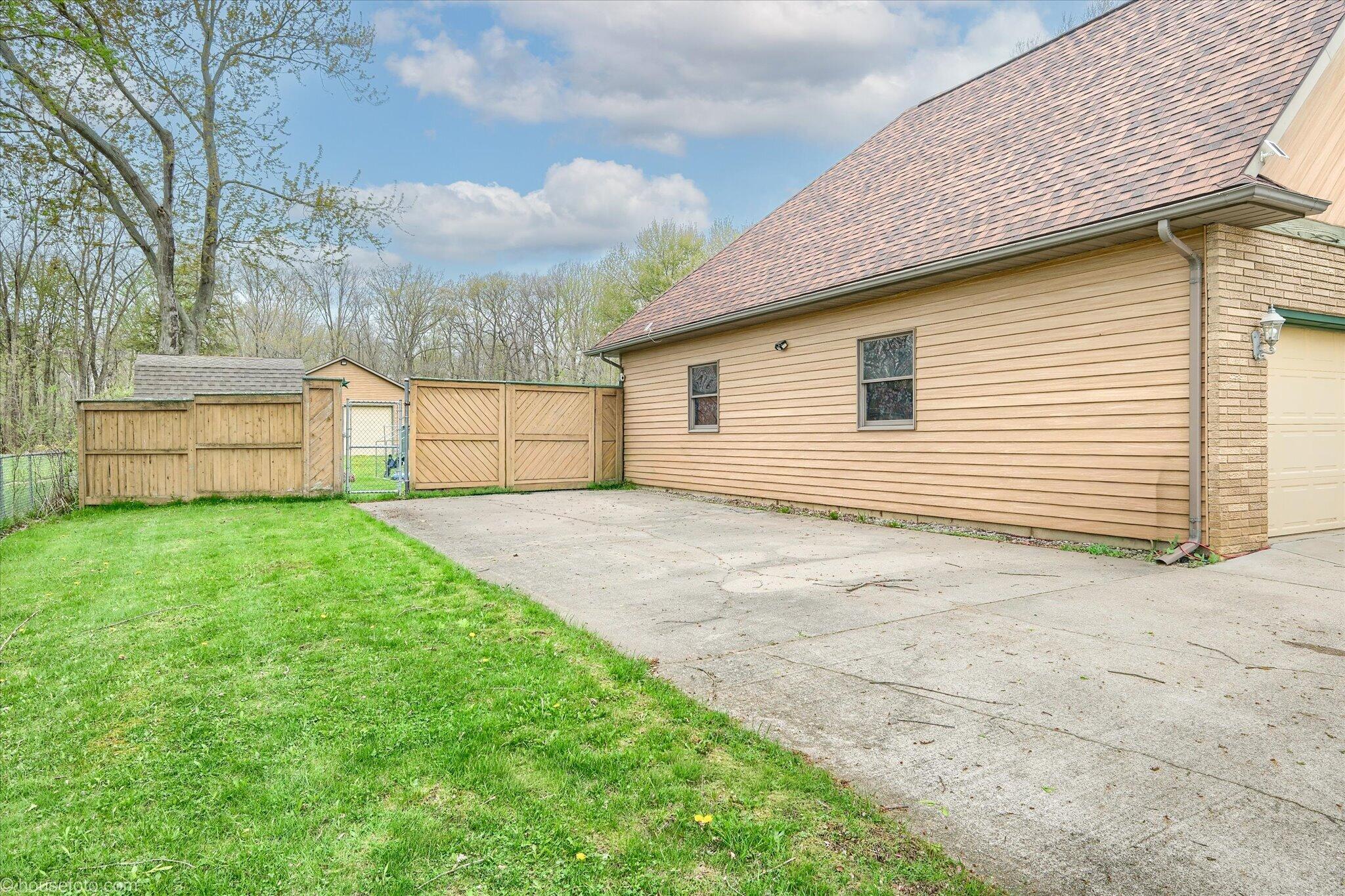 6453 Johnson Road