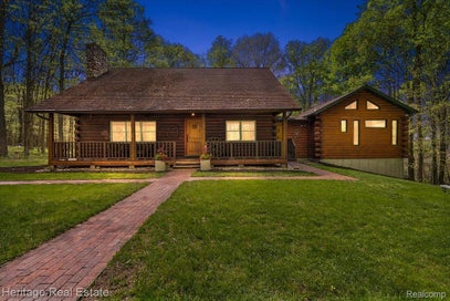 51323 County Road 215 Road Lawrence Township MI 49064