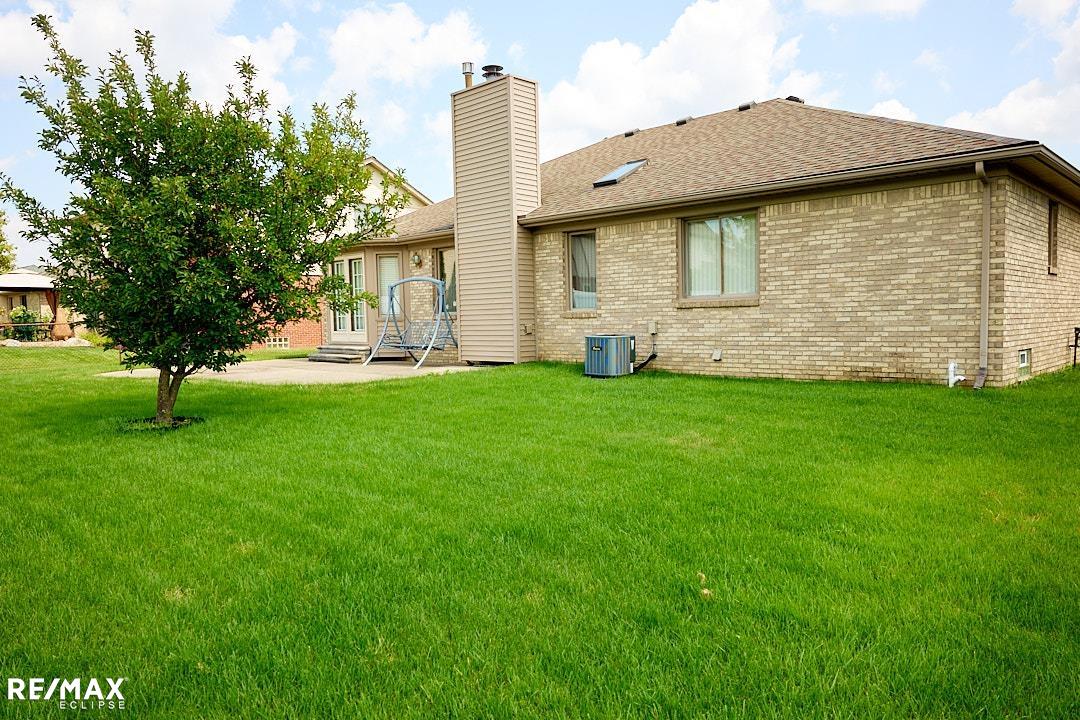 54089 Samara Dr