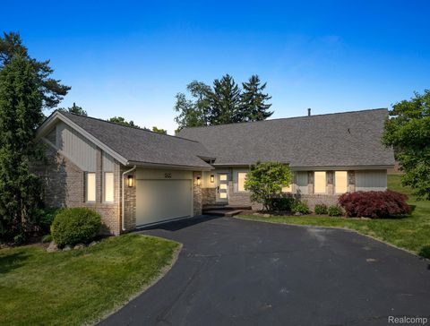 6420 Apple Grove Lane Bloomfield Hills City MI 48301