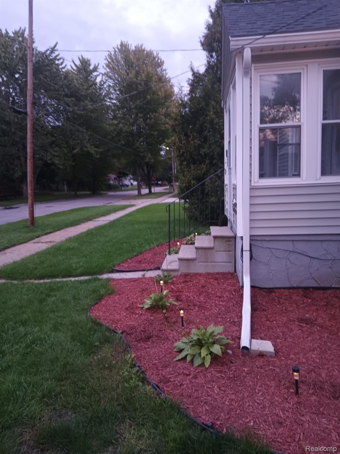 612 Bradfield Street