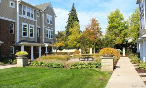 3076 Kilmer Drive Troy City MI 48083