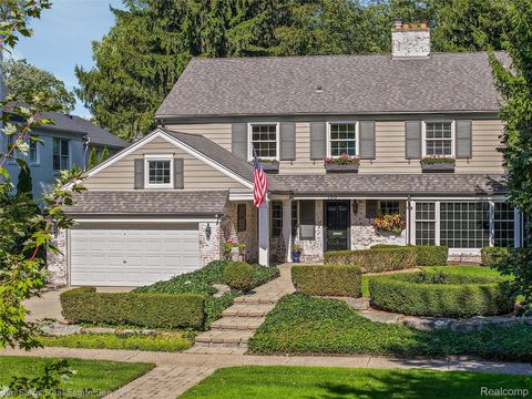 130 Merriweather Road Grosse Pointe Farms City MI 48236