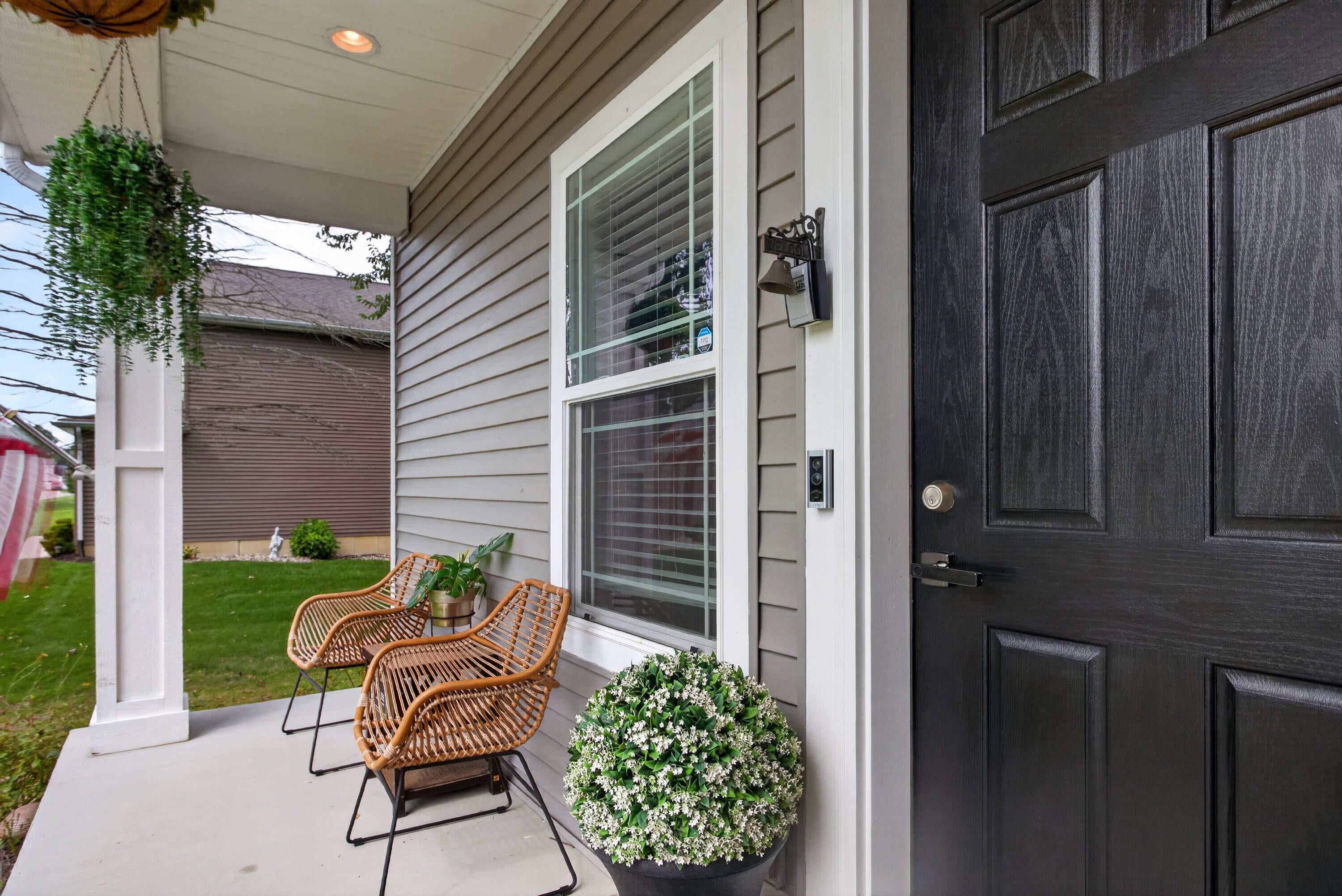 5168 Stone River Road