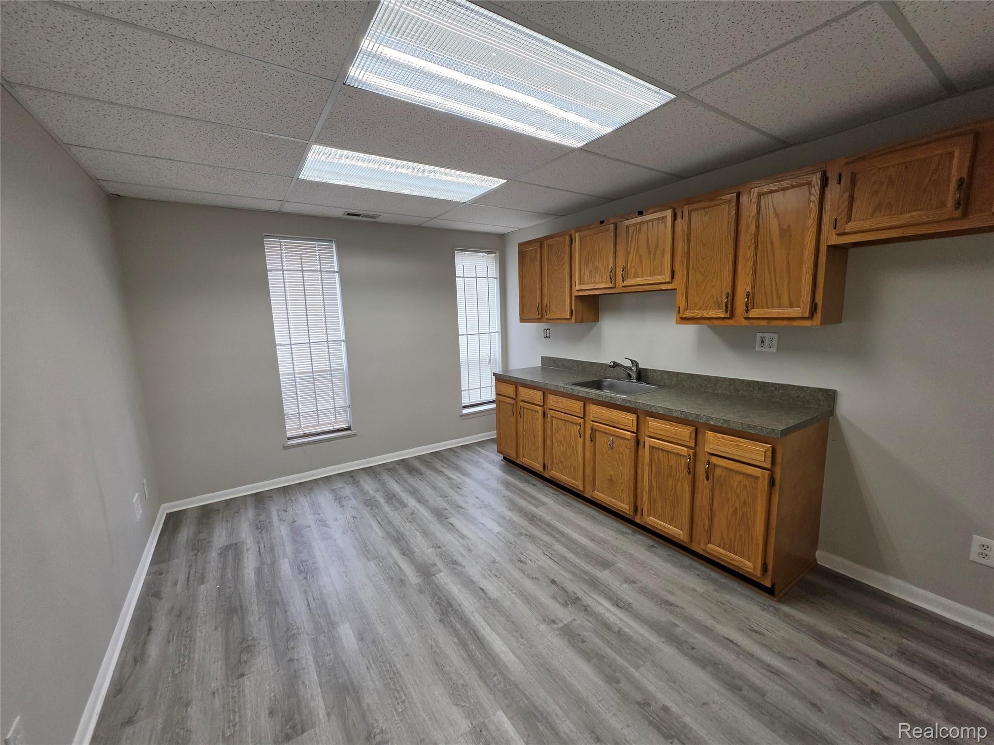 22511 Telegraph RD 22511 Telegraph Suite 135