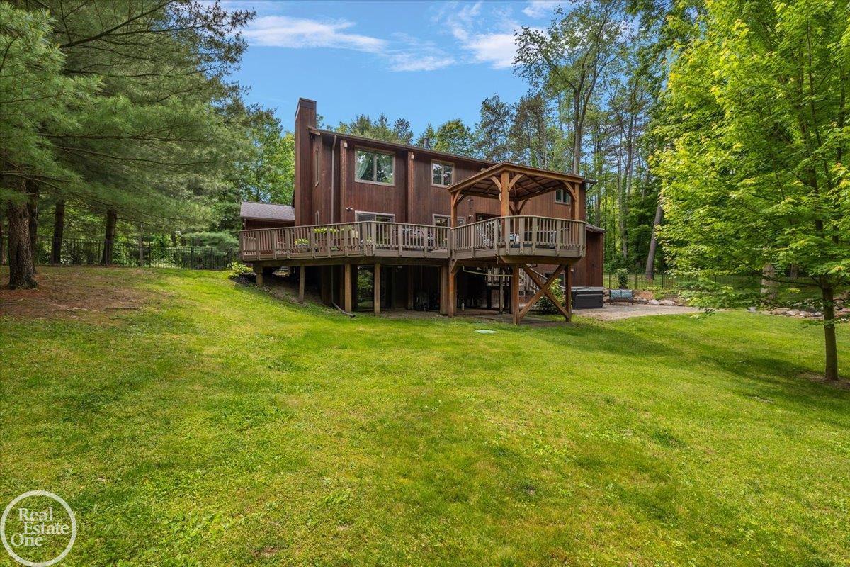 58070 Cyrenus Lane