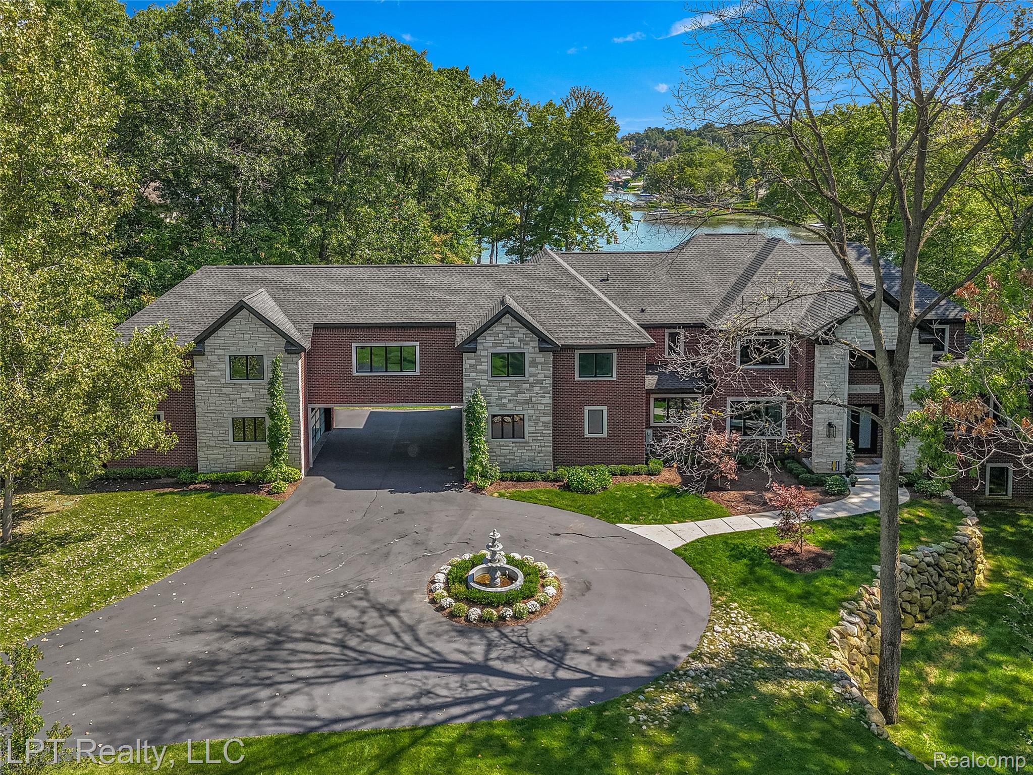 5029 Forest Valley Drive