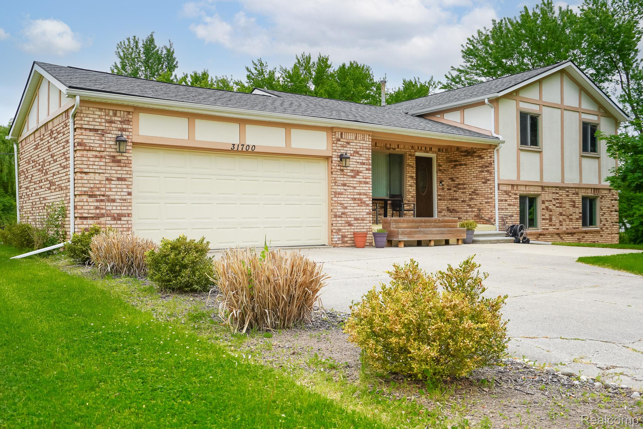 31700 W 10 Mile Road