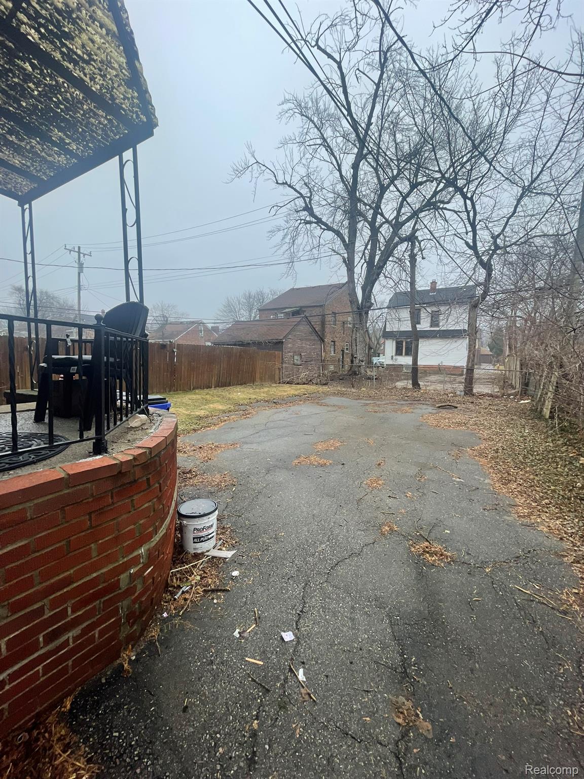 3958 Buckingham Avenue