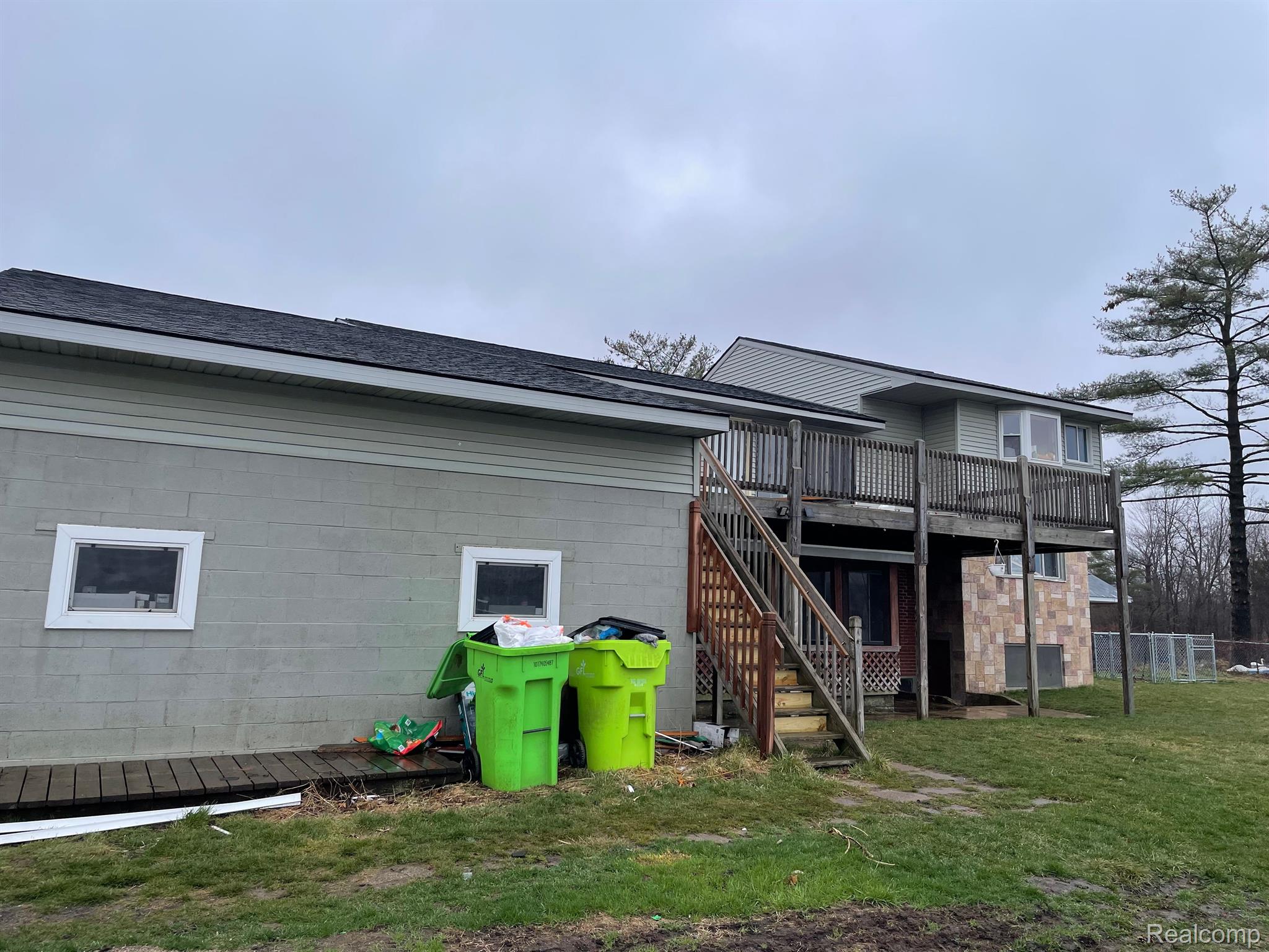 9470 PONTIAC LAKE Road