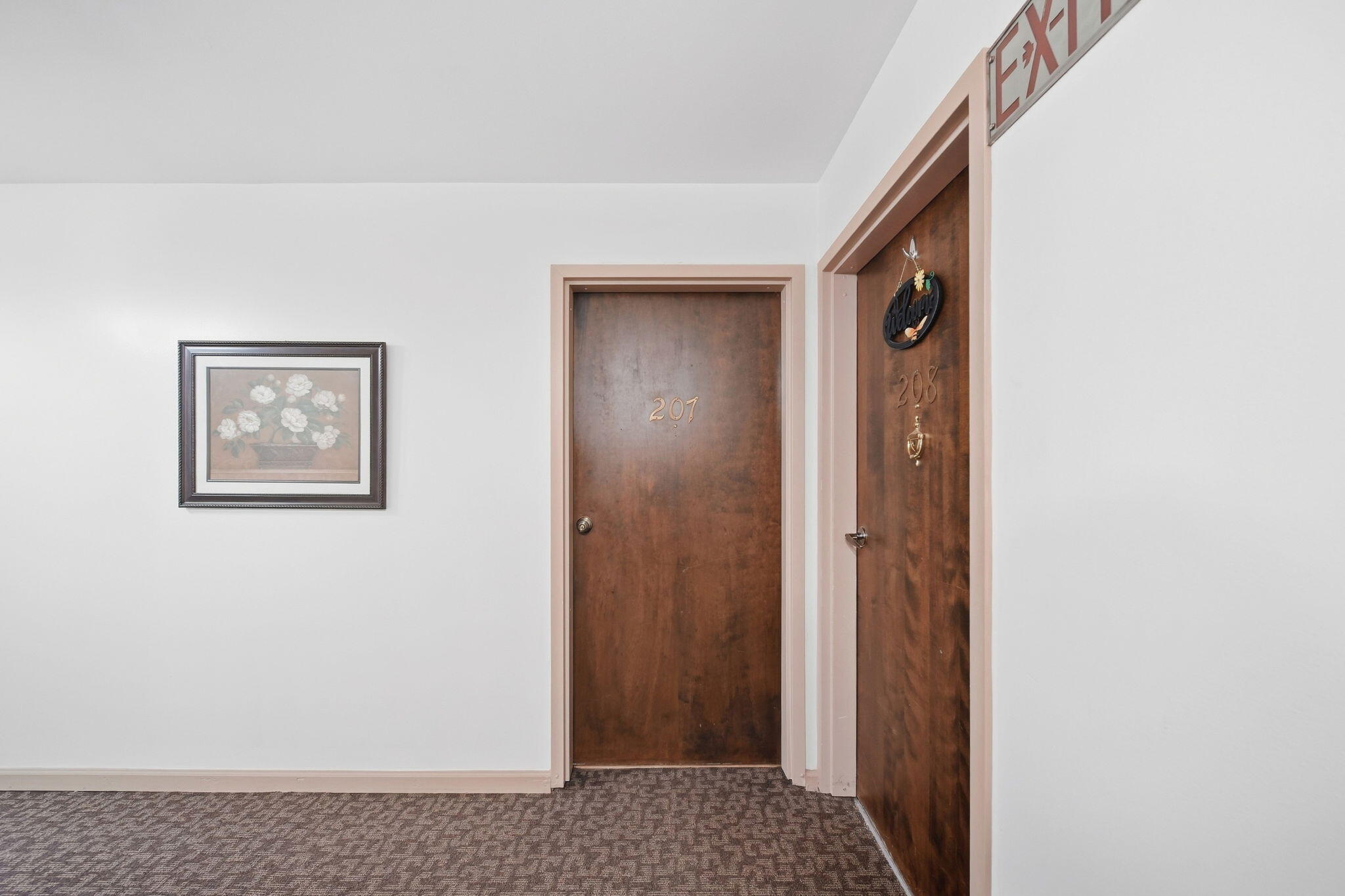 806 W Michigan Avenue 207W