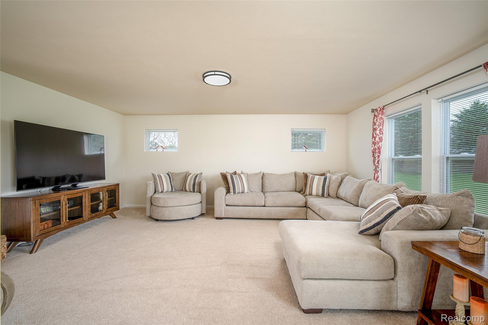 3411 Amber Oaks Drive