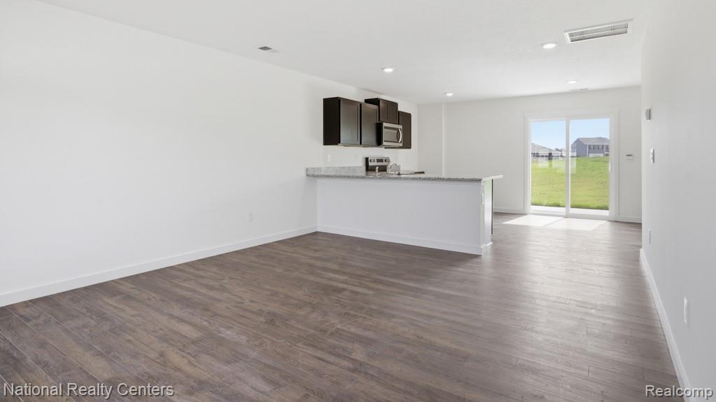 10465 Valley Drive