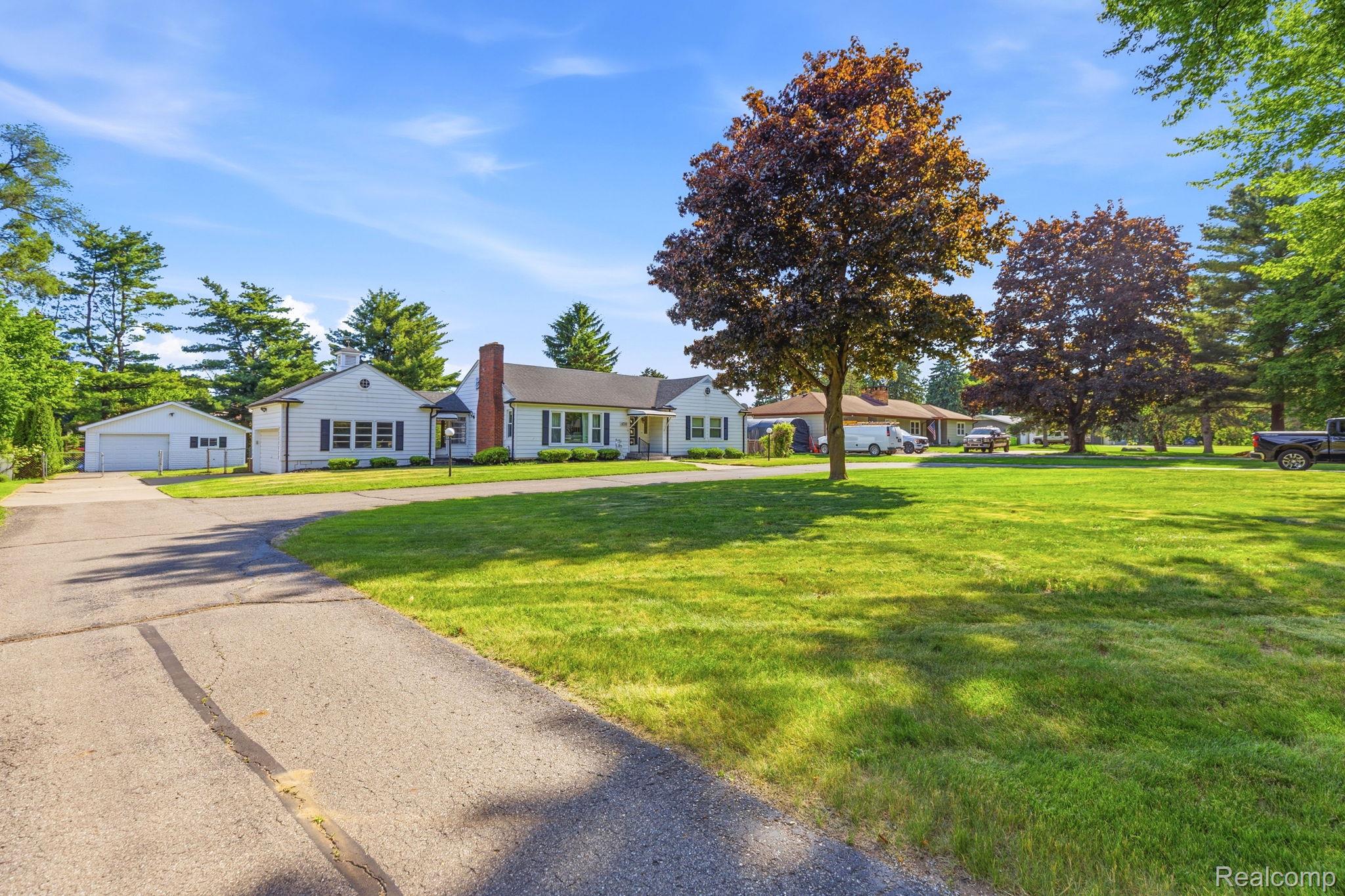 8710 32 Mile Road