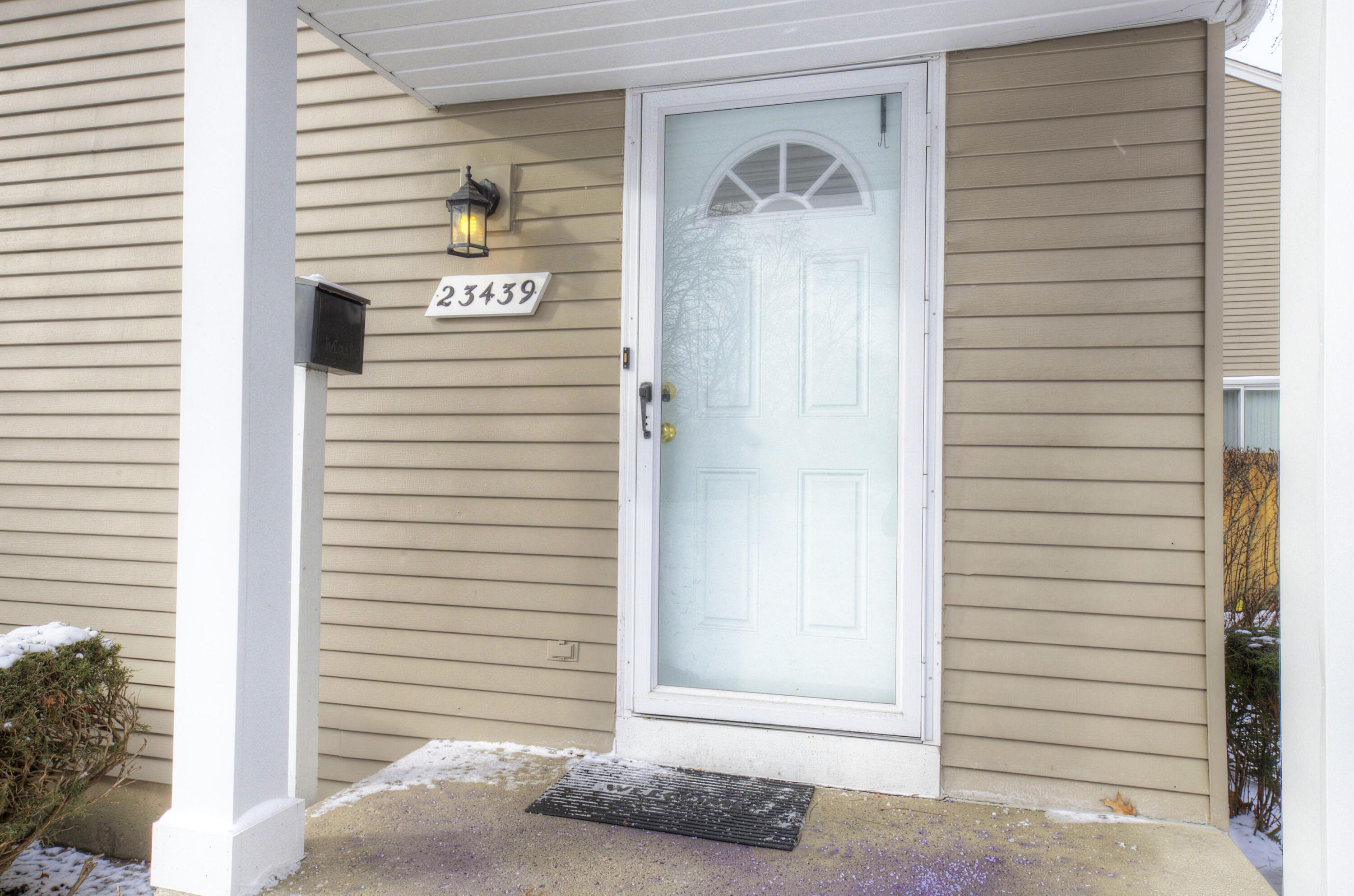 23439 Stonehenge Boulevard