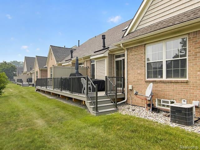 32969 Brookside Circle 18