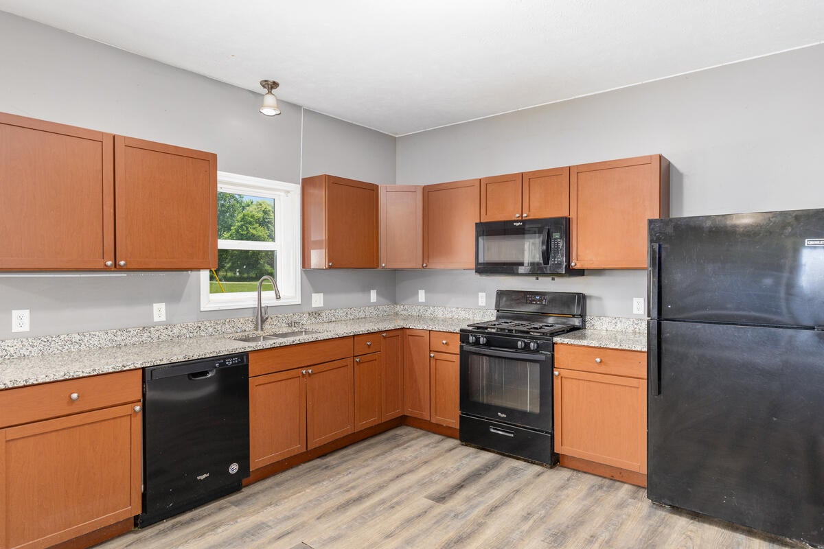 335 N 2nd Street