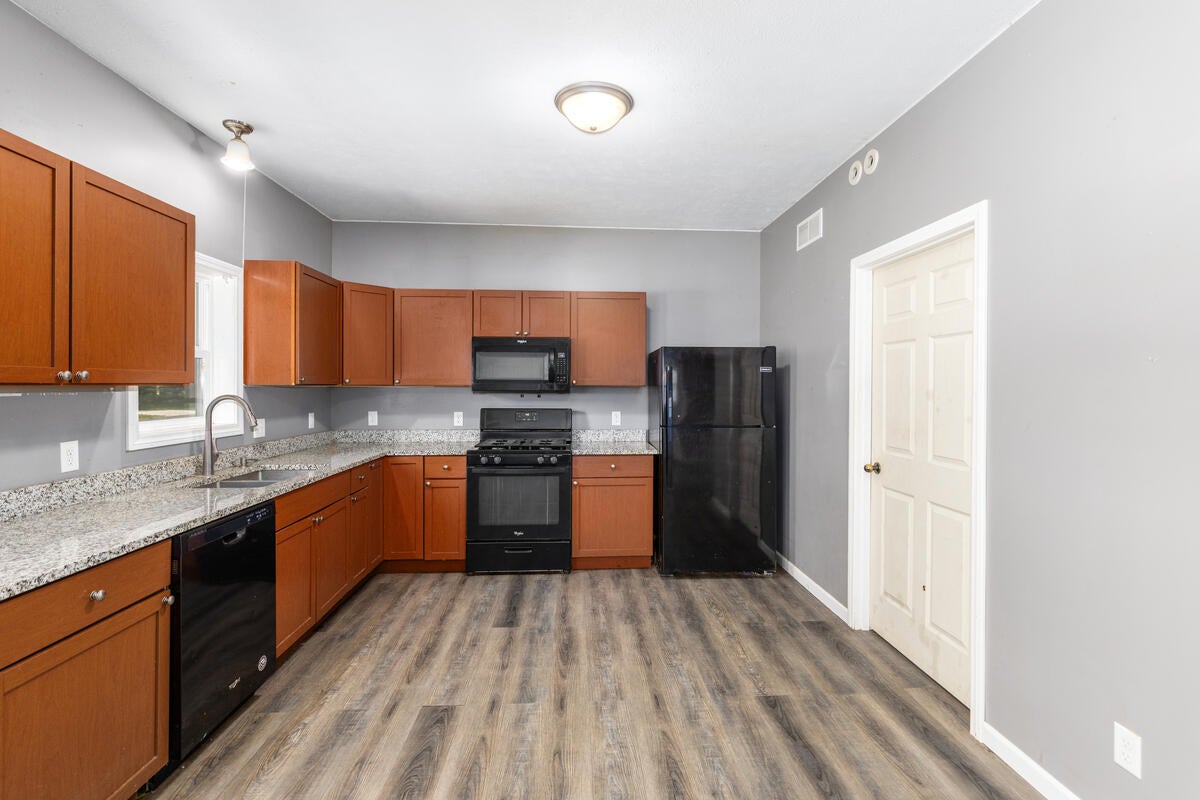 335 N 2nd Street