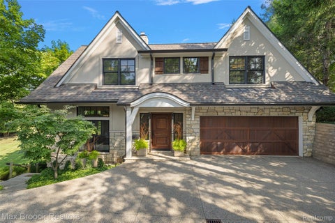 Photo for 1200 W Lincoln Street