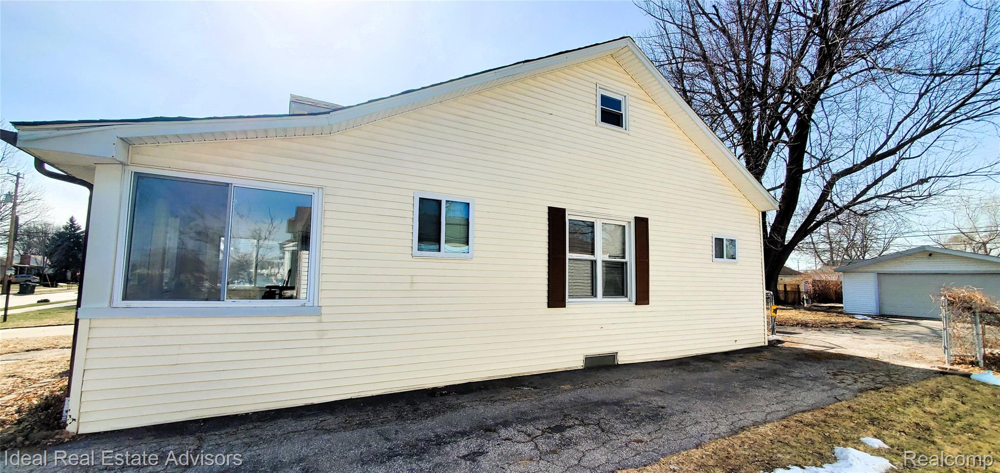 28113 Florence Street