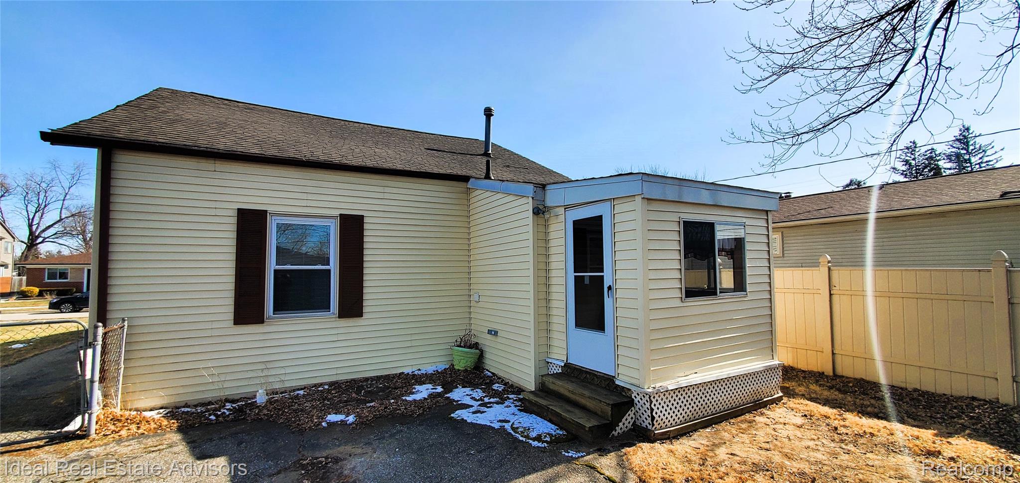 28113 Florence Street