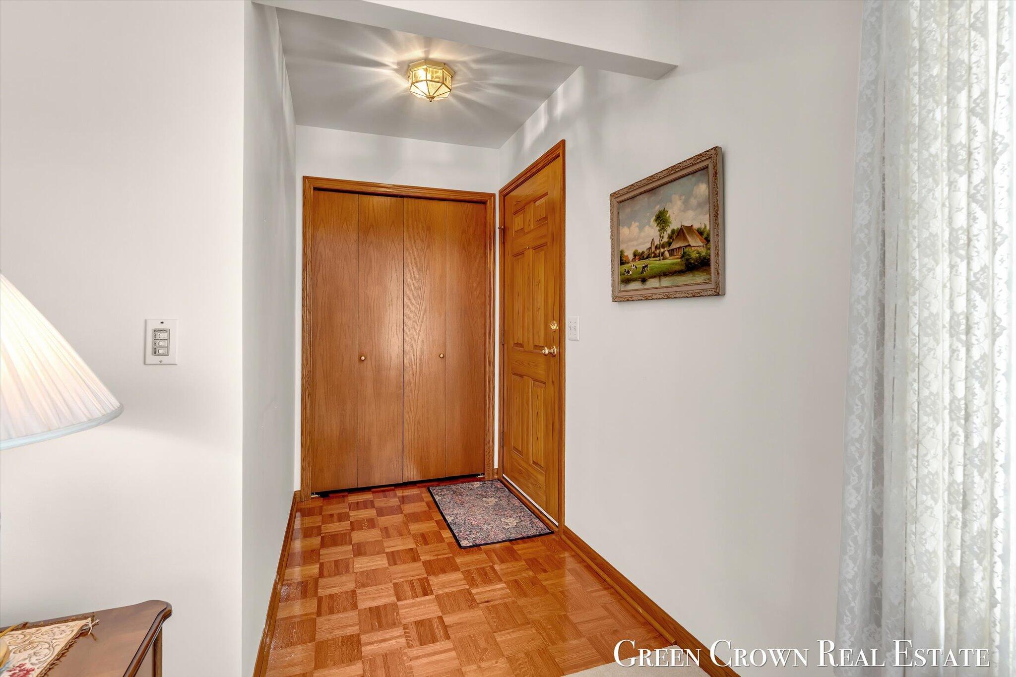 2804 Bridgeside Drive SE