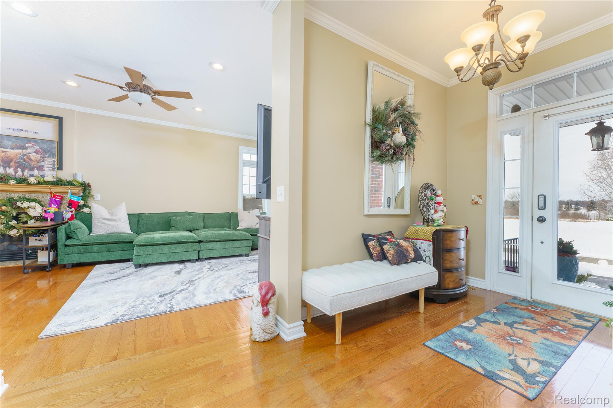 4695 Emerald Valley Loop