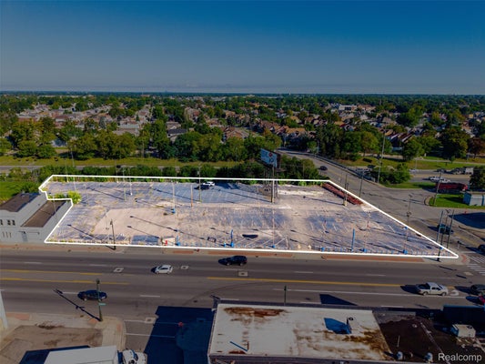 8408 MICHIGAN AVE, DETROIT, MI 48210 - Image 7b6ba70a12b005b4e6b8031012a8d9b8/985305583