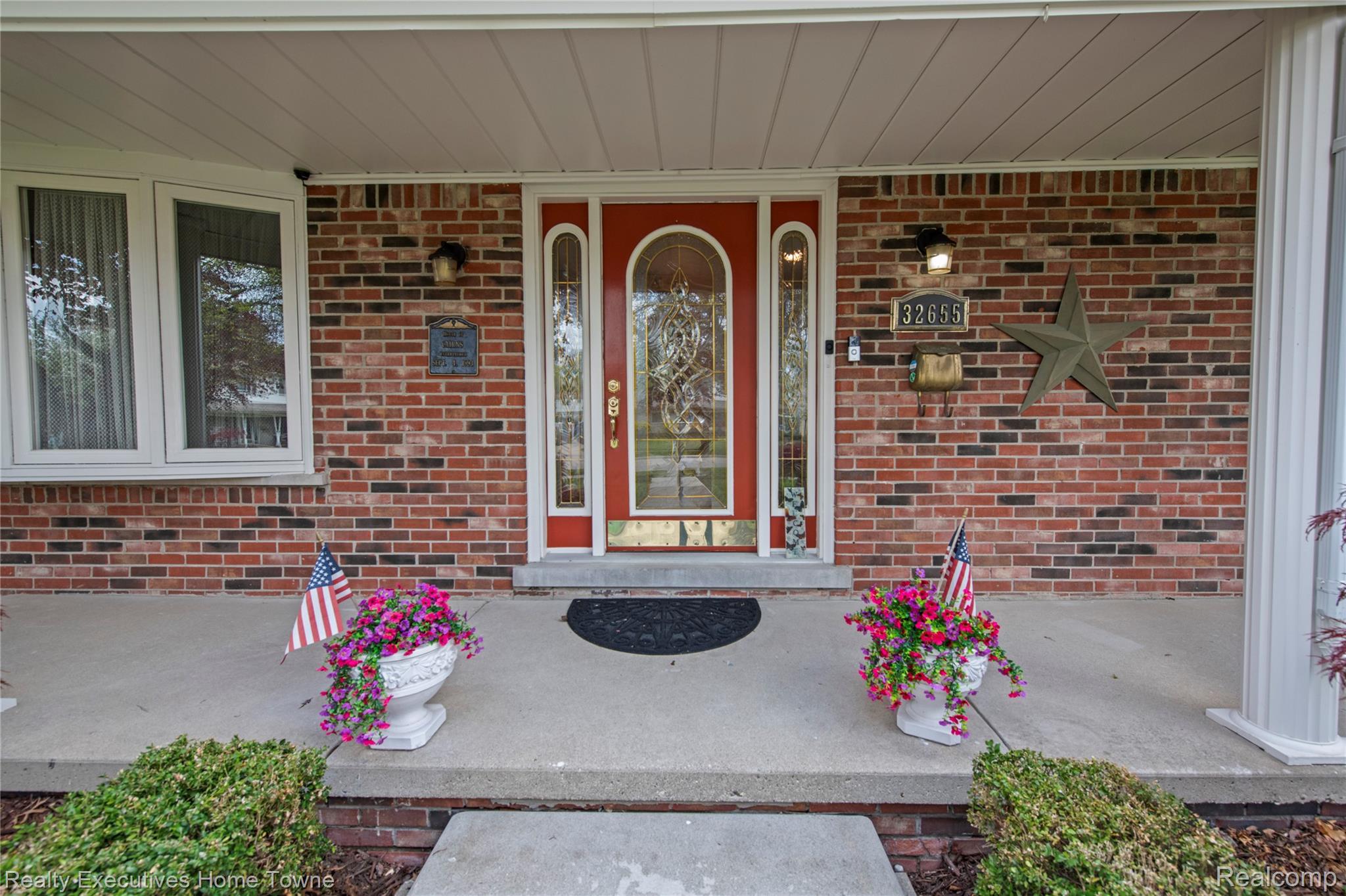 32655 Coventry Place