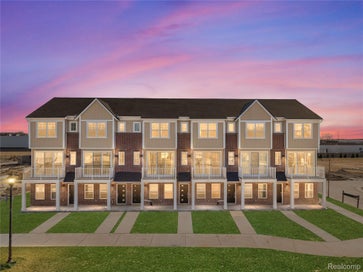 29997 Center Street 10 Lyon Charter Township MI 48165