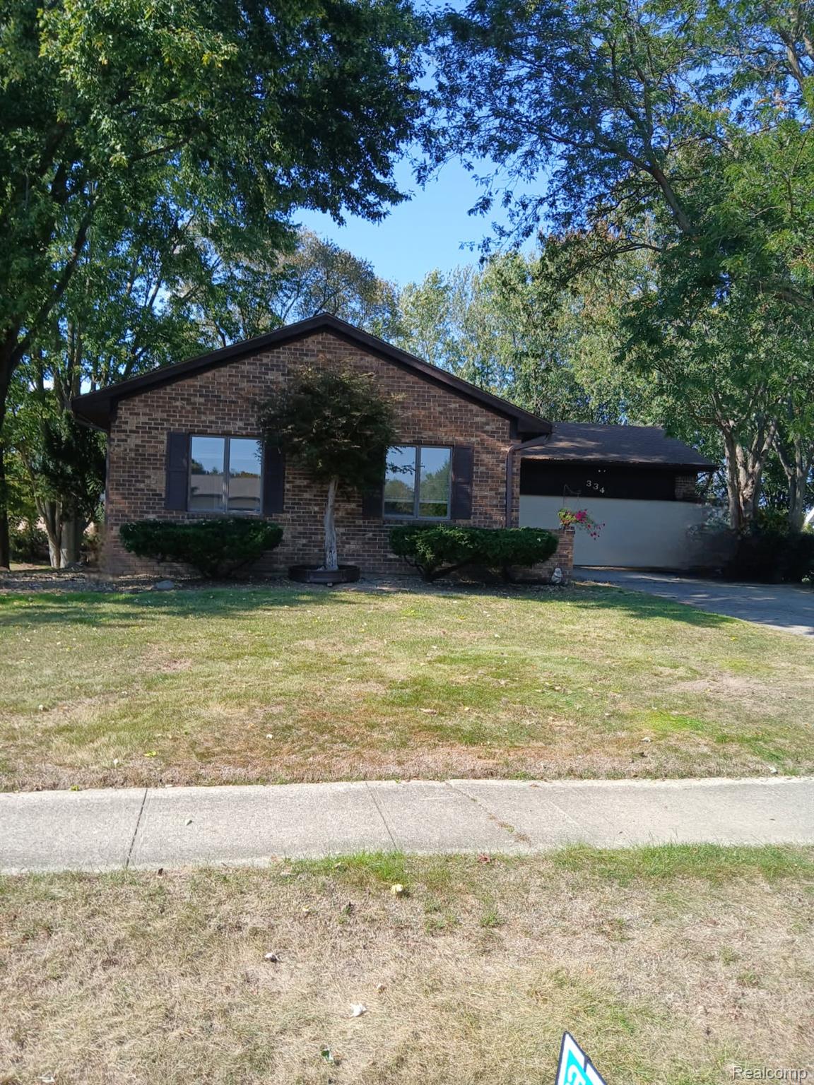 334 W Winds Drive