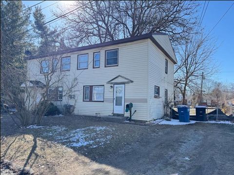 34228 Dayton Court Westland City MI 48186