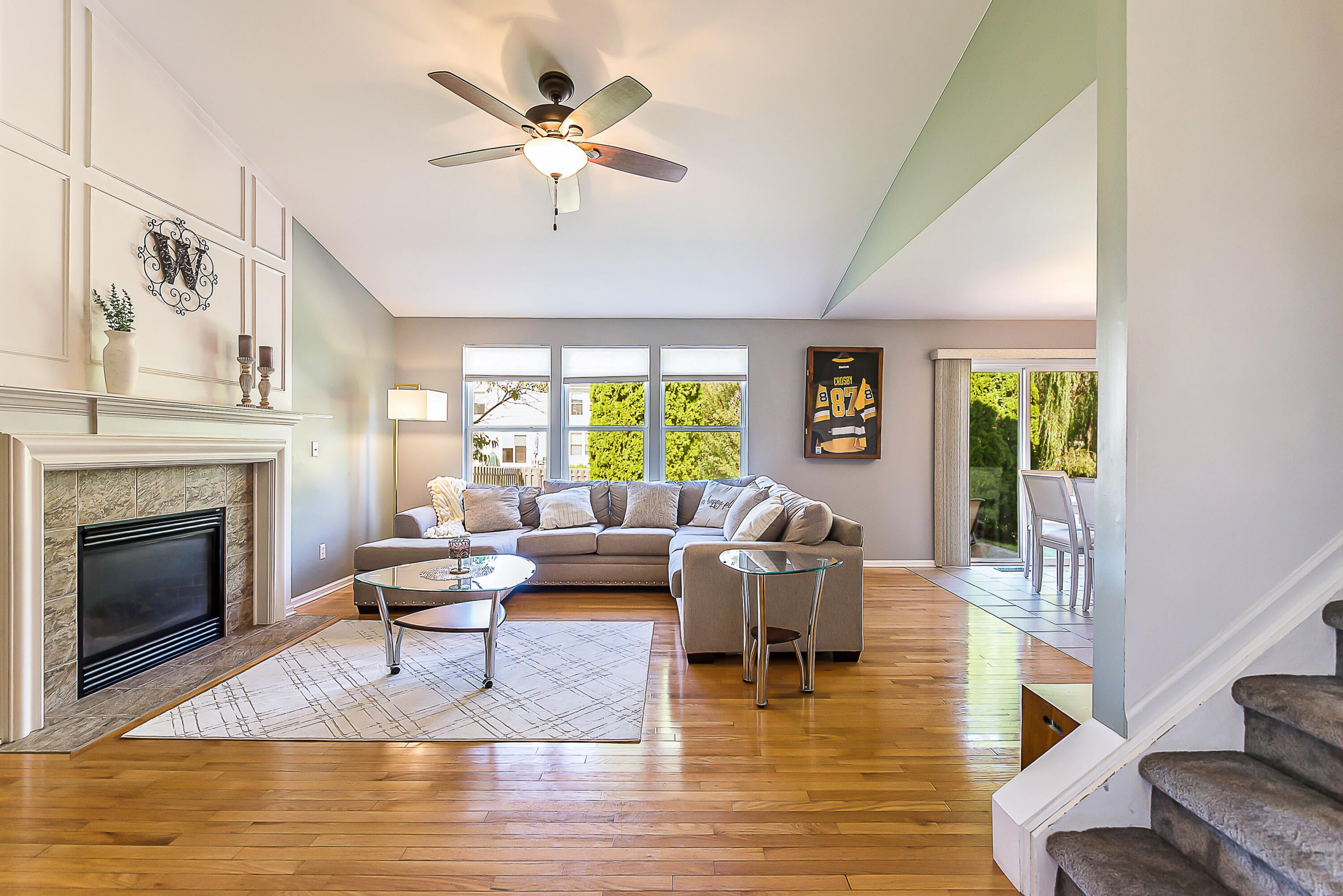 7191 Roxbury Drive