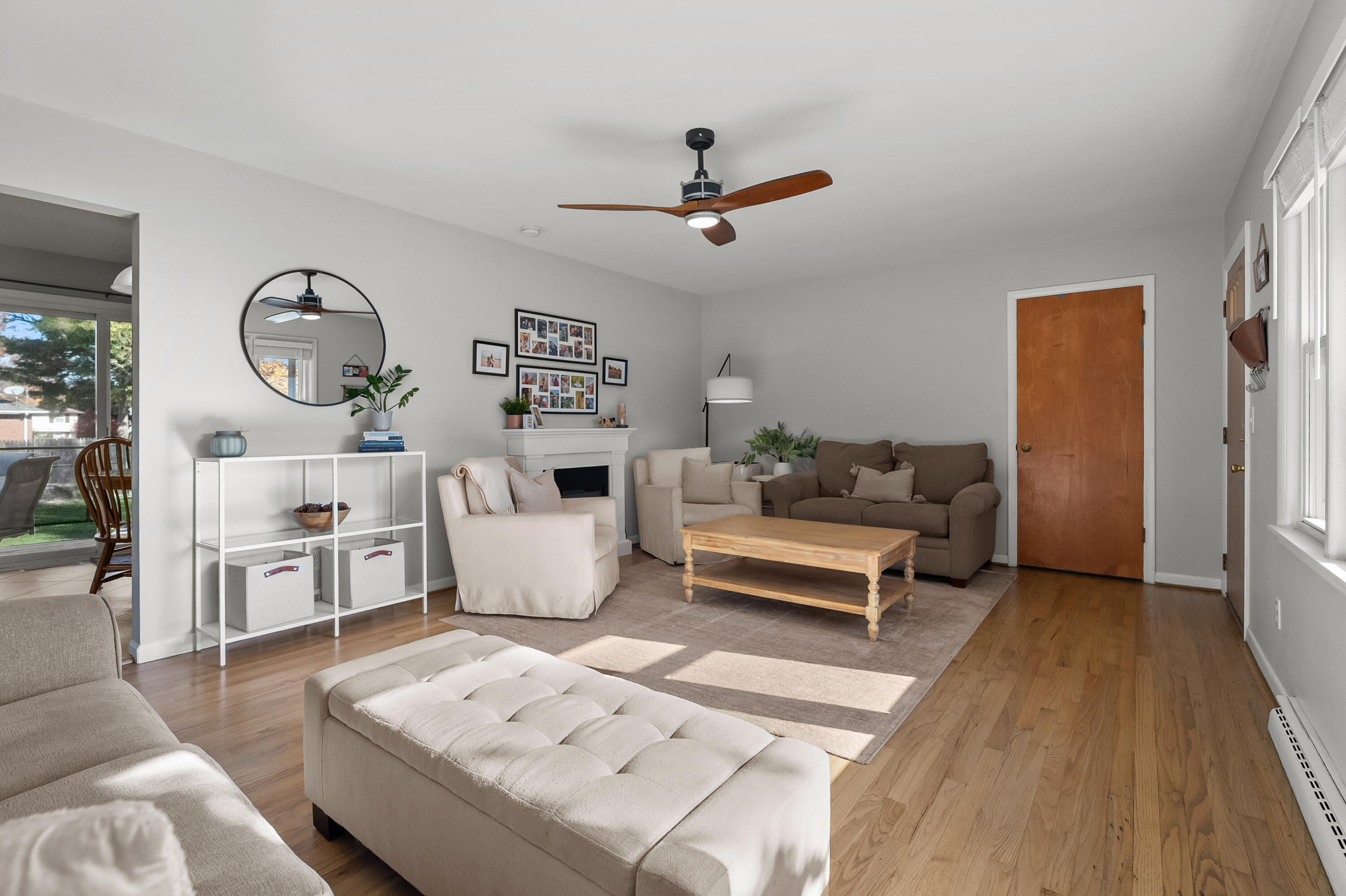 8387 Bluebird Avenue