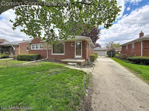 8842 Merriman Road Livonia City MI 48150