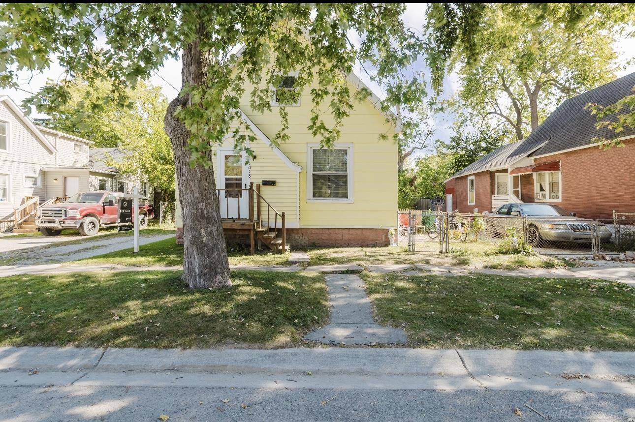 1018 12th Street