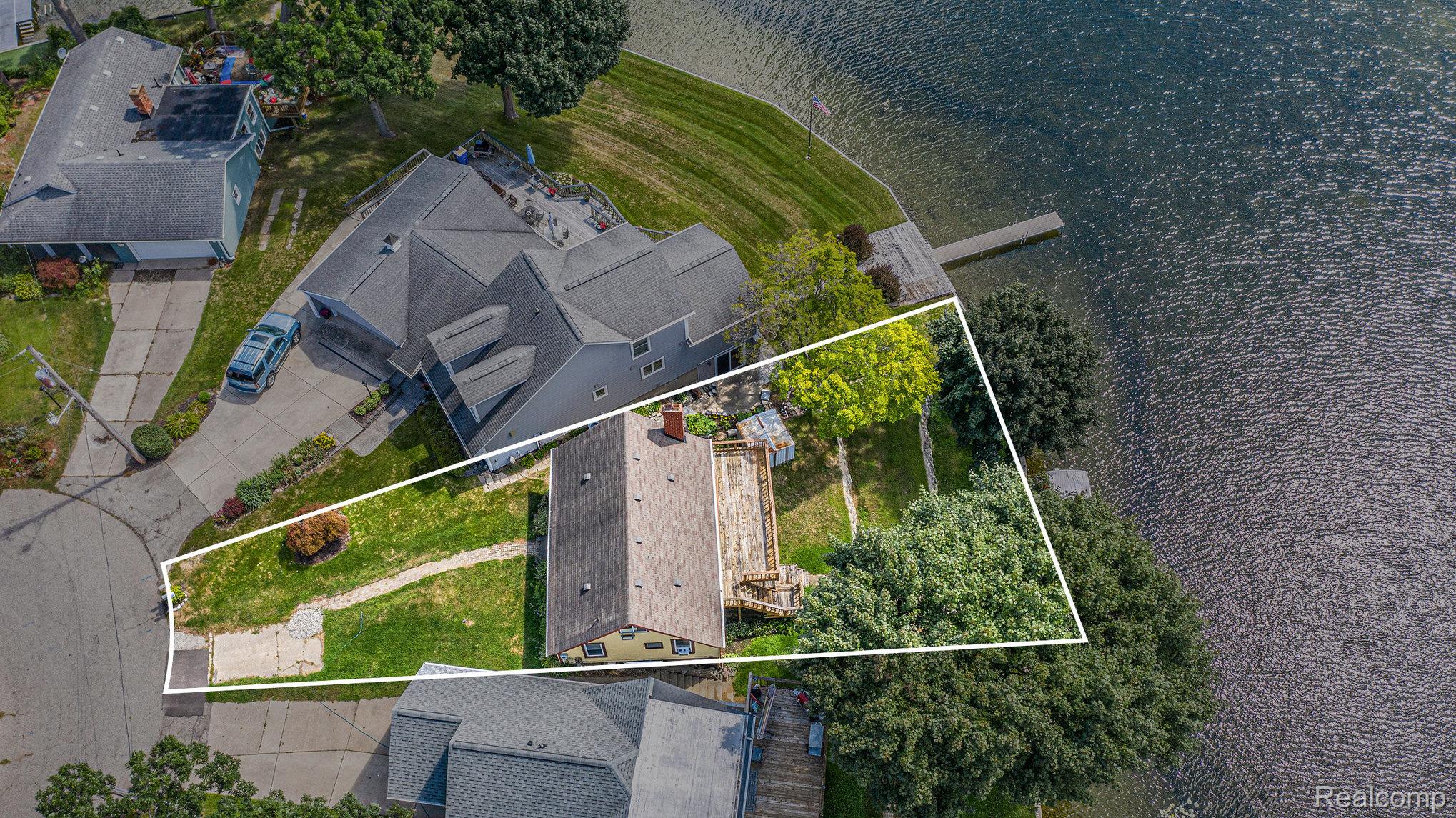 3815 Island Park Drive