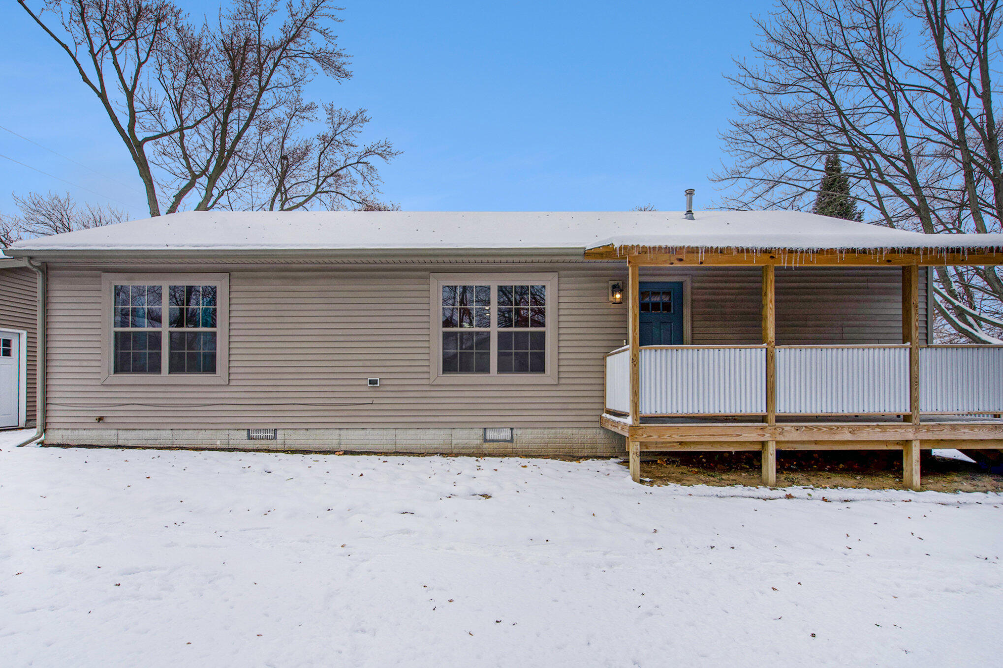 1070 Hawthorne Avenue