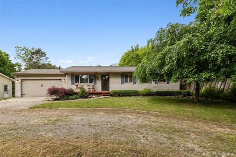 9711 Dartmouth Road Village Of Clarkston City MI 48348