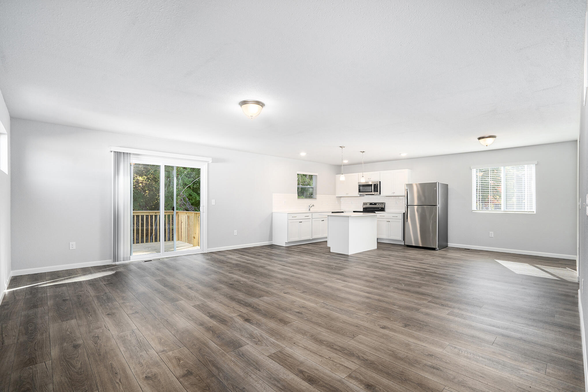 2831 Sanderling Court SE