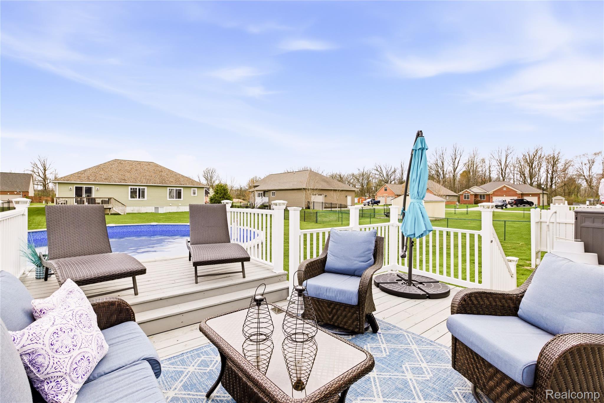4907 Camelot Drive
