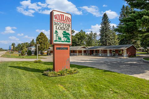 267 S I-75 Business Loop Grayling Charter Township MI 49738