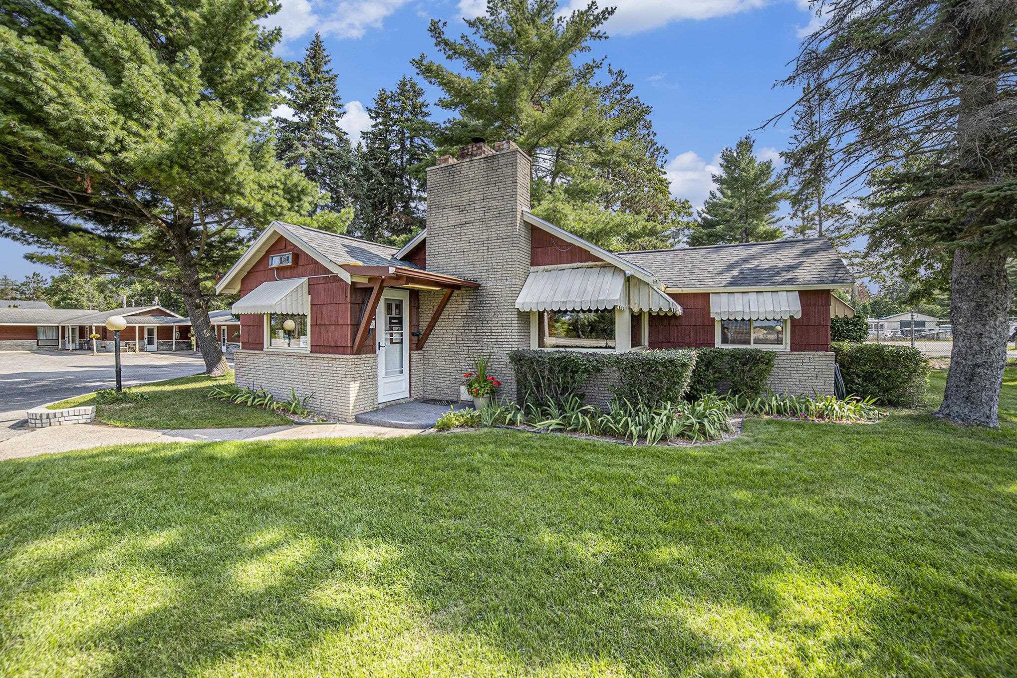 267 S I-75 Business Loop