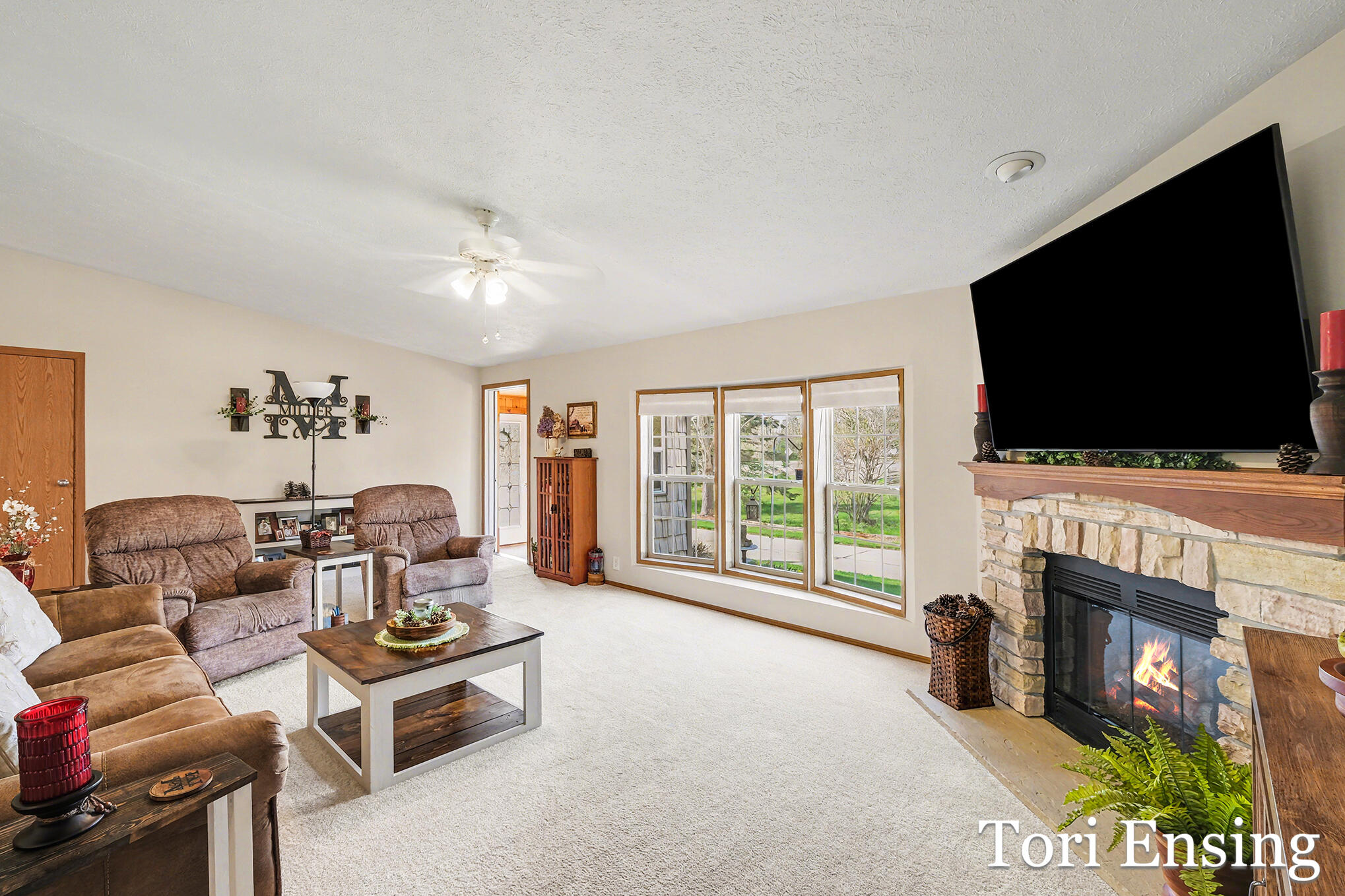 1235 Willow Drive